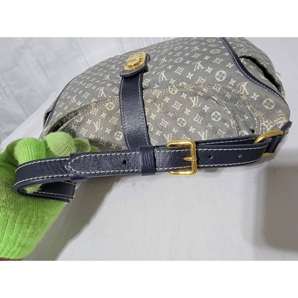 Authentic LOUIS VUITTON Encre Monogram Idylle Romance Shoulder Bag - Picture 6 of 13